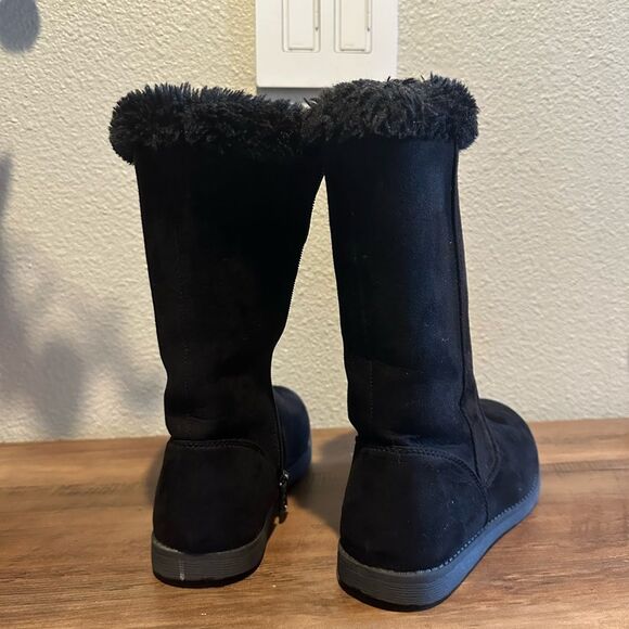 Cat & Jack Black Shearling Style Girl Boots Size 3 - Picture 2 of 7